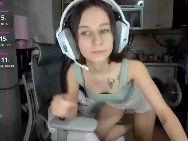 KikNika_2026-01-31_22-08-21_128 Adult Chat February 1, 2026