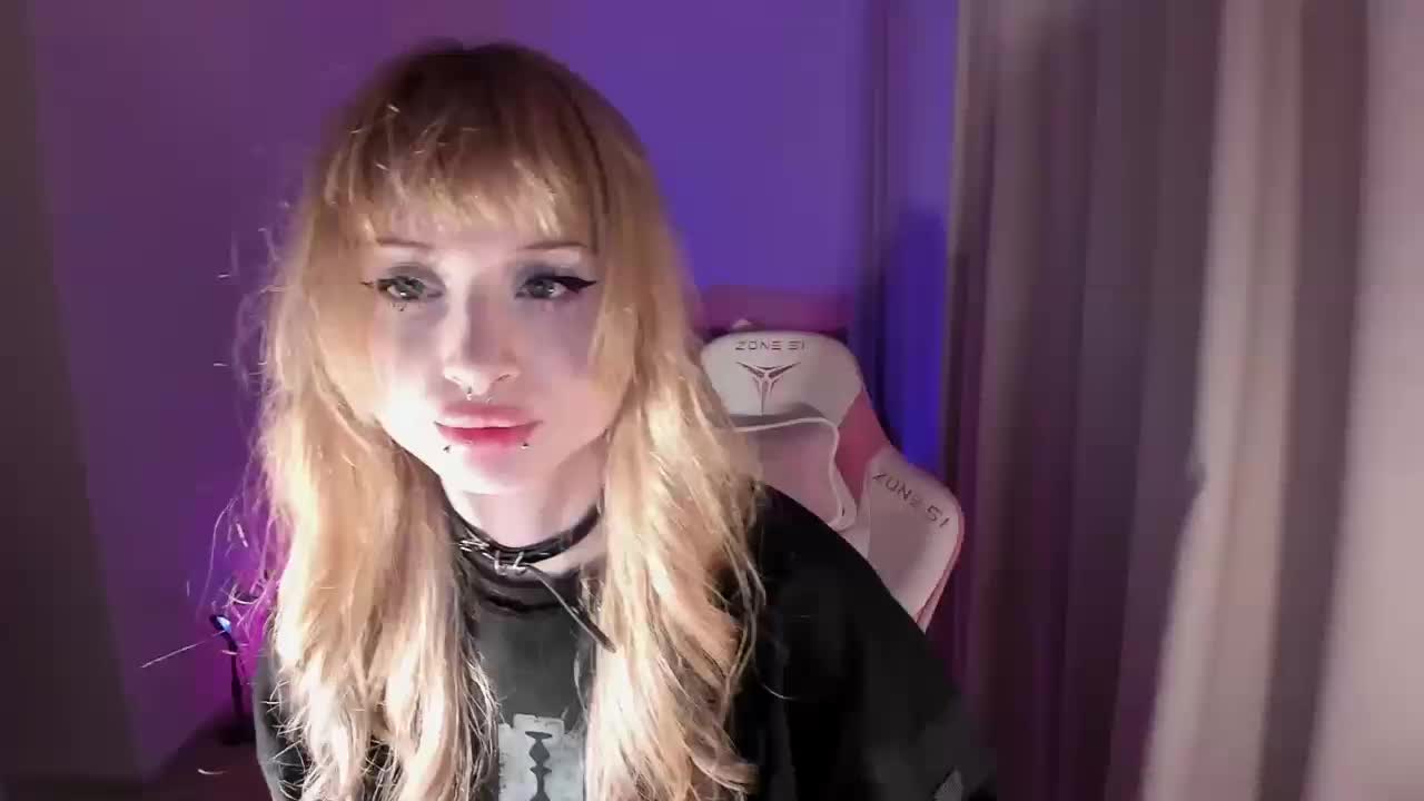 mnepohuyy Adult Chat February 1, 2026