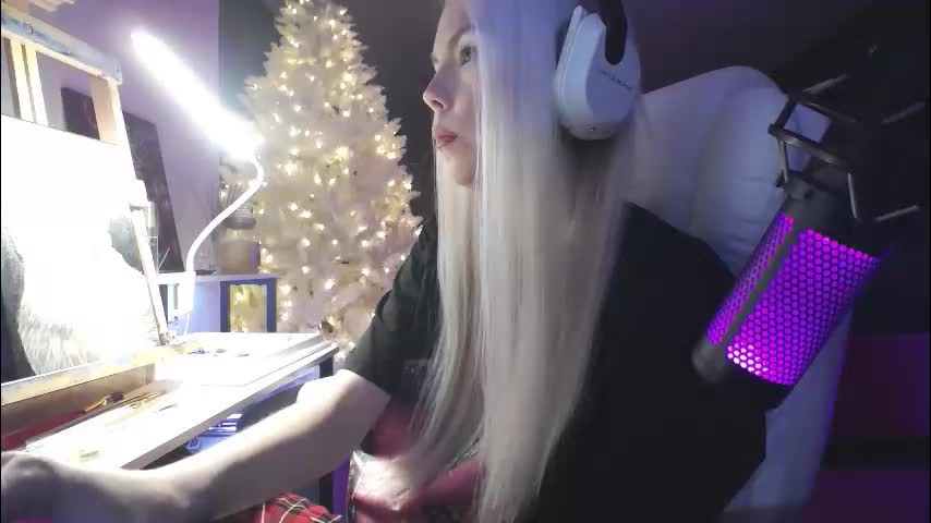 tinykylie Adult Chat February 1, 2026