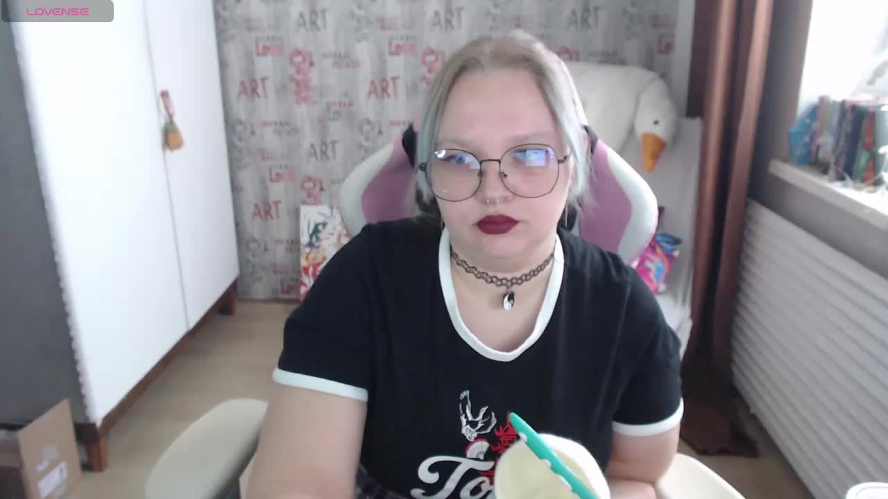 -MeooW- Adult Chat February 1, 2026