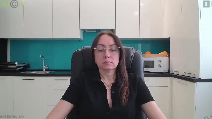 Valerianice Adult Chat February 1, 2026