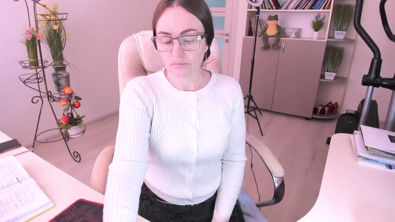 -Michelle- Adult Chat February 1, 2026