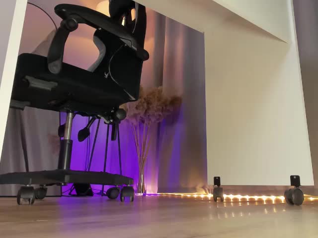 Anna-Darkness Adult Chat February 1, 2026