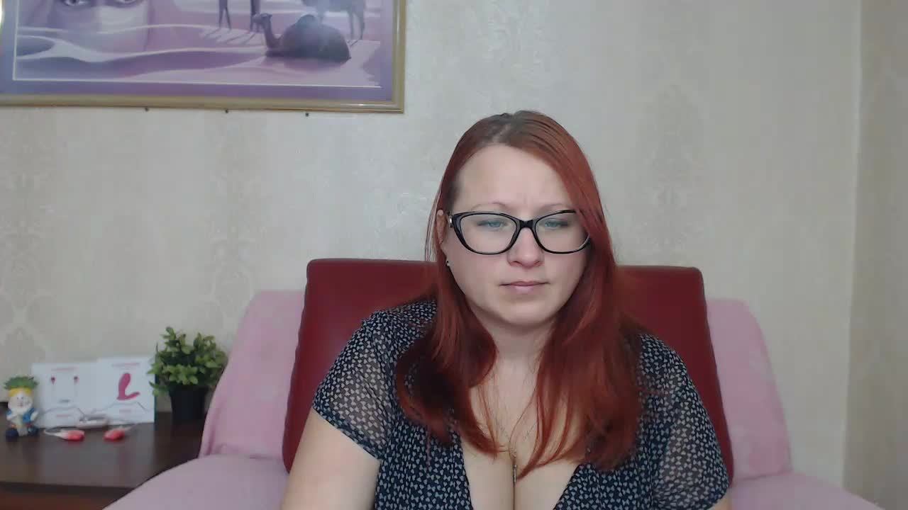 Lilia4joy Adult Chat February 1, 2026