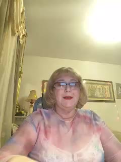 KarinkaSweet Adult Chat February 1, 2026