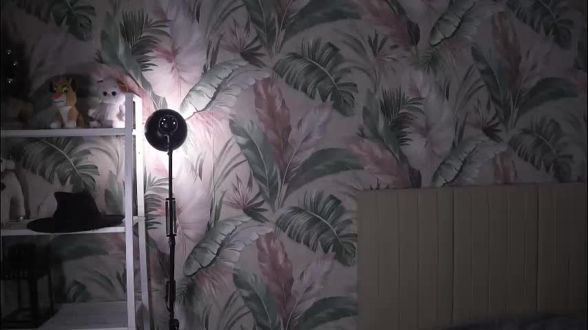 elizabethennals Adult Chat February 1, 2026