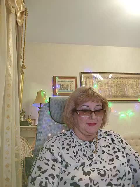 KarinkaSweet Adult Chat February 1, 2026