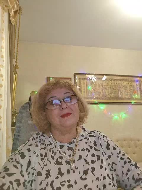 KarinkaSweet Adult Chat February 1, 2026