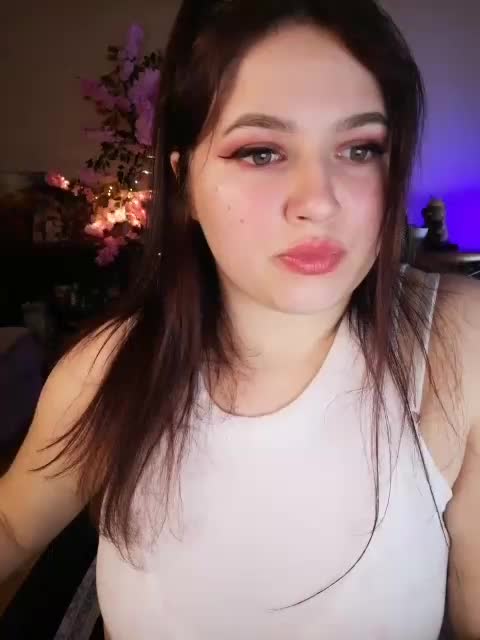 JuliaHesperaks Adult Chat February 1, 2026