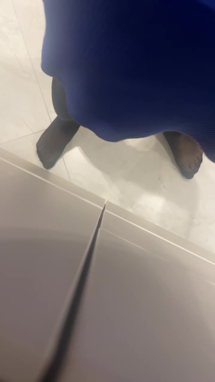 Va-len-cia Adult Chat February 1, 2026