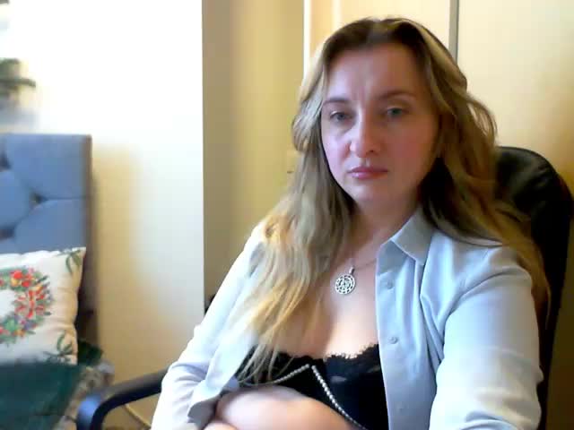 RuslanaFlower Adult Chat February 1, 2026