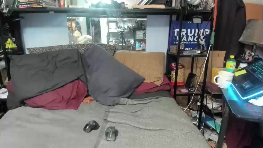 pink_black Adult Chat February 1, 2026