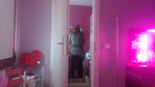 melli23 Adult Chat February 2, 2026