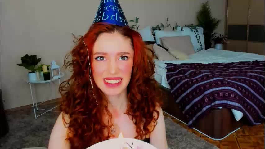 christinaconteeree Adult Chat February 2, 2026
