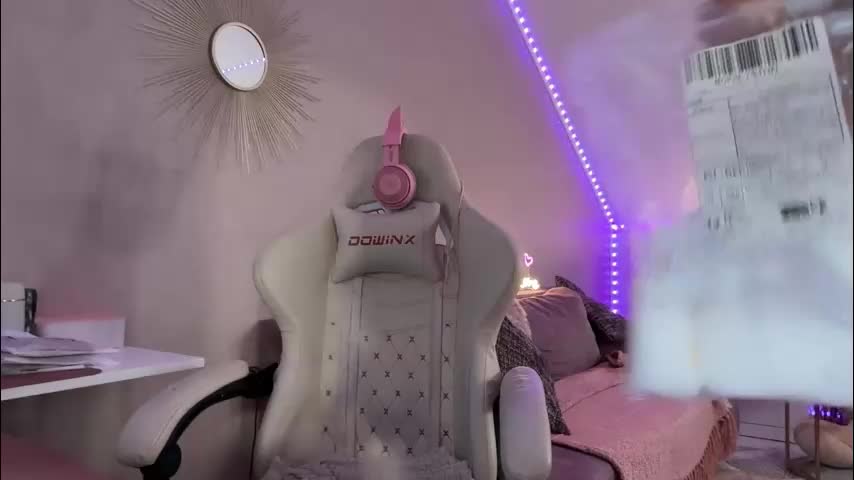 xxfairyxgiiirlxx Adult Chat February 1, 2026