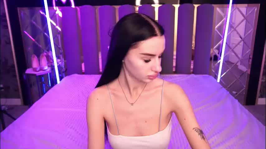 snow_whiteeex Adult Chat February 1, 2026