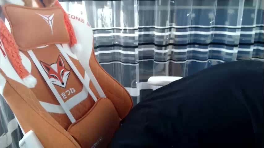 lollifox_1 Adult Chat February 1, 2026