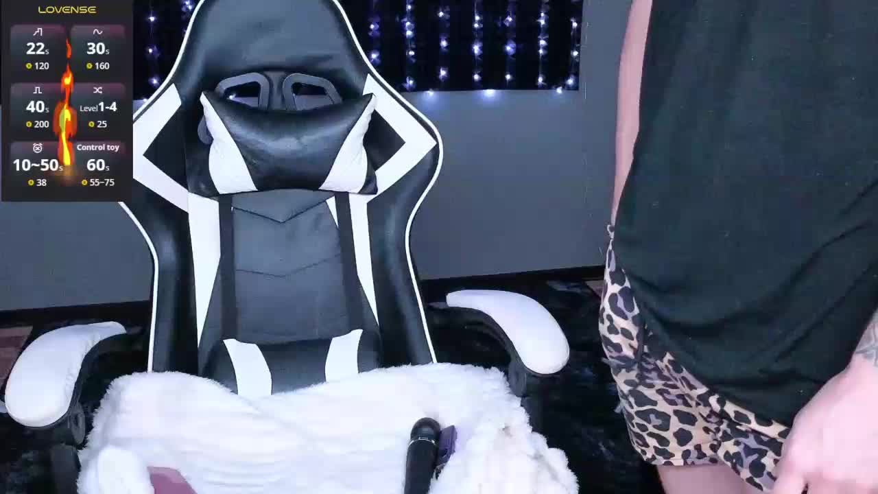 -PinkiePie- Adult Chat February 1, 2026