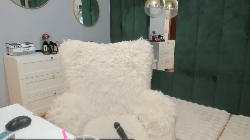 elisabaxter Adult Chat February 2, 2026