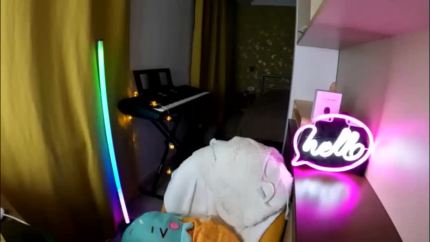 olivka_flower Adult Chat February 2, 2026