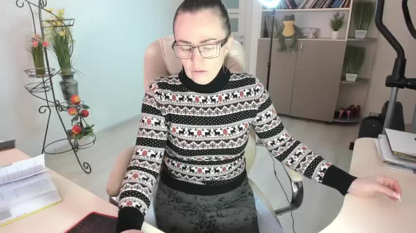 Vika73 Adult Chat February 2, 2026