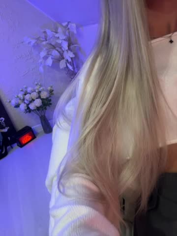 nezhnaya_li Adult Chat February 2, 2026