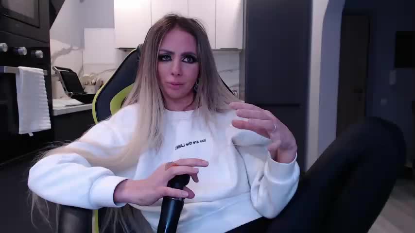 blondalina Adult Chat February 2, 2026