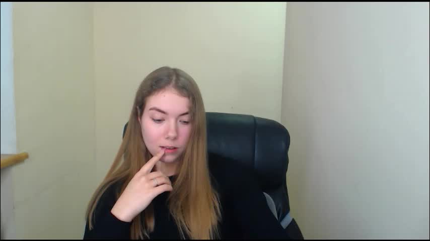 zoey_deuttch Adult Chat February 2, 2026