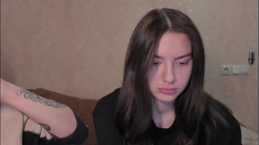 lizzi_muur Adult Chat February 2, 2026