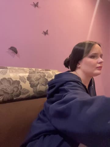 Lizzi-Peach Adult Chat February 3, 2026