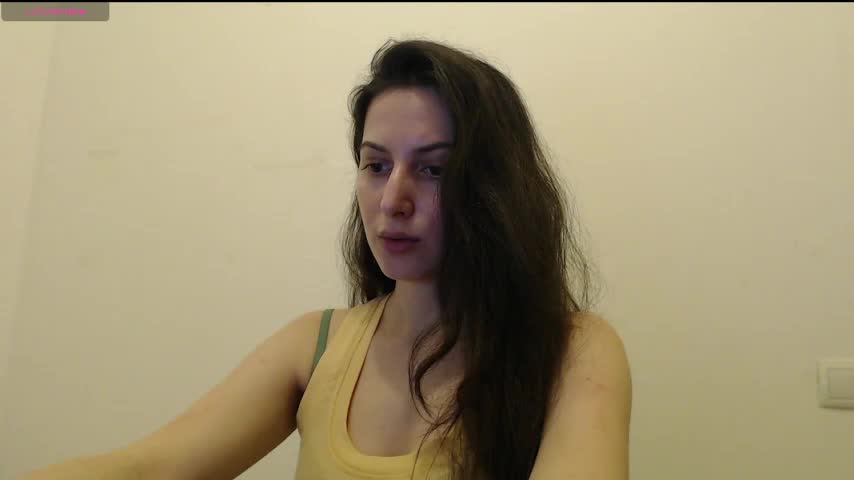 _Hot_Lady_ Adult Chat February 3, 2026