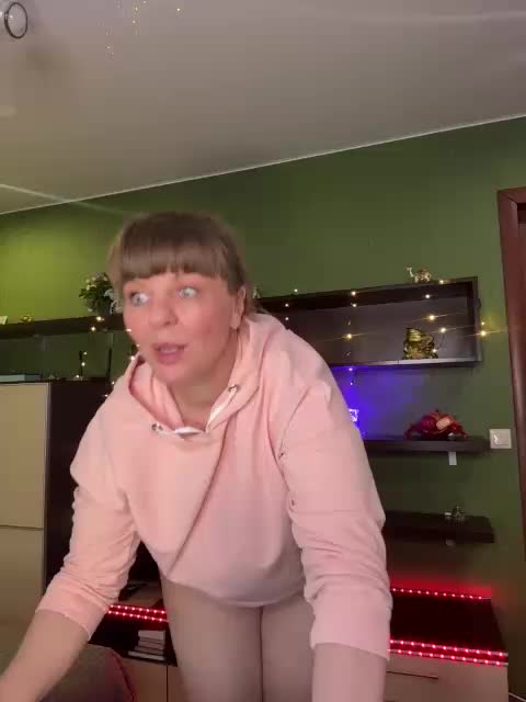 Veronika_Gold Adult Chat February 3, 2026