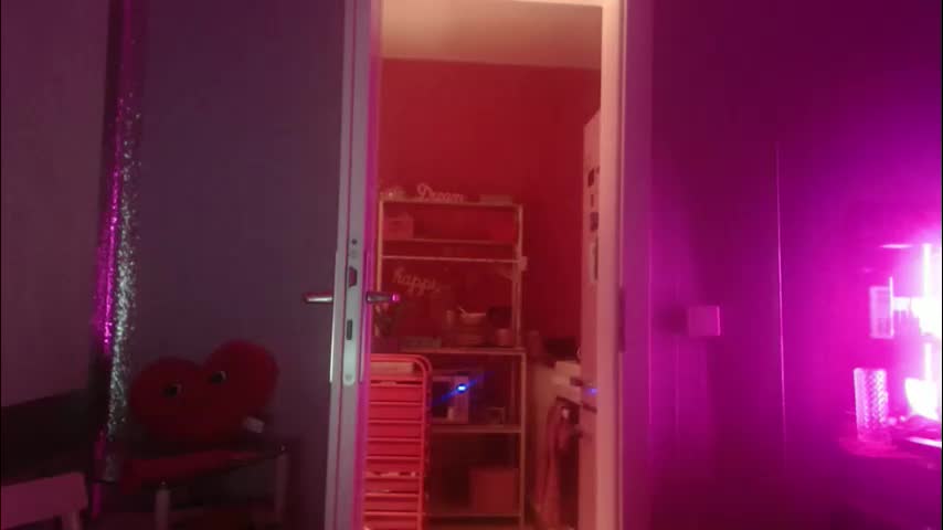 melli23 Adult Chat February 3, 2026