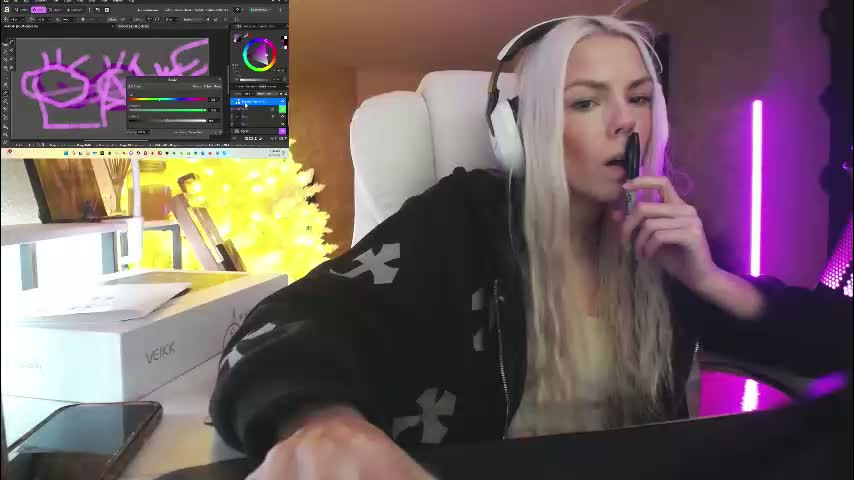 tinykylie Adult Chat February 3, 2026