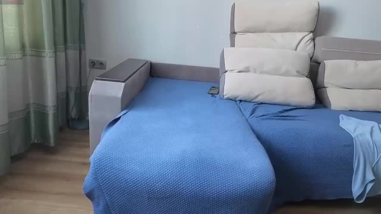 Milaa1998 Adult Chat February 3, 2026