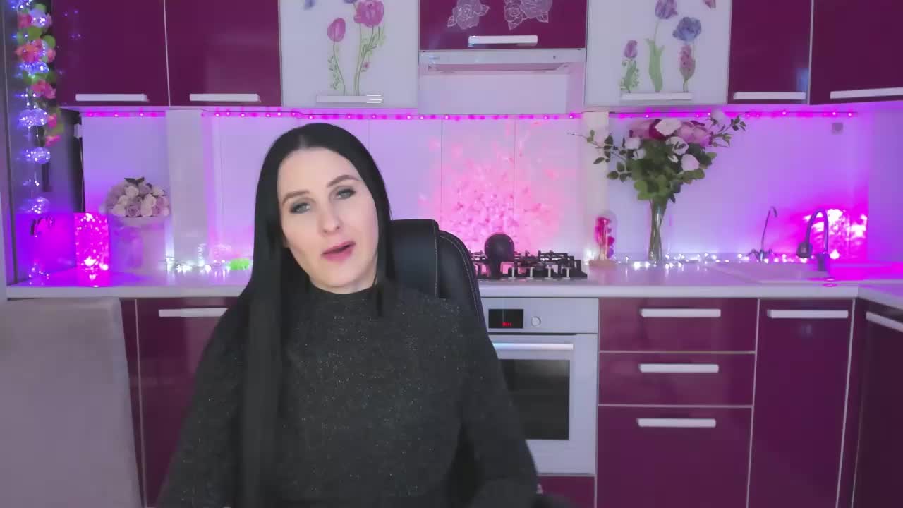 Olivija2020 Adult Chat February 3, 2026