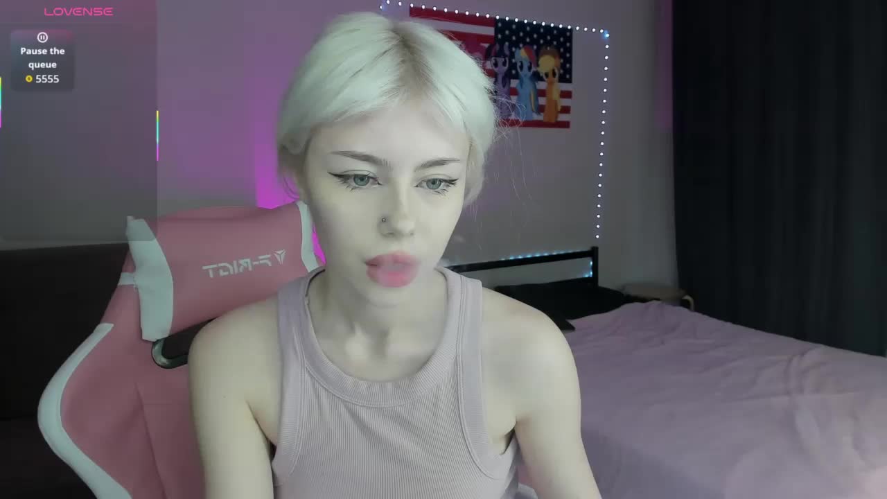 redqwe0u0 Adult Chat February 3, 2026