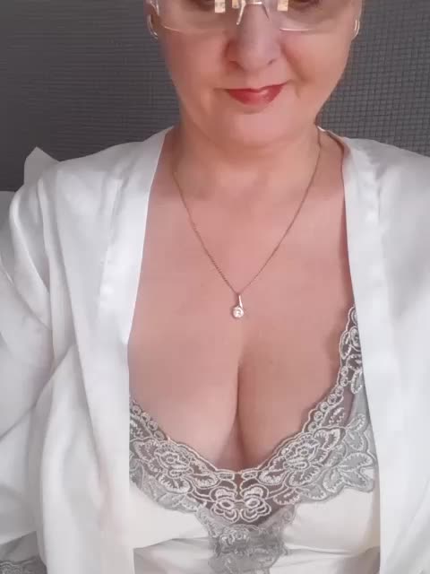 SexiestJess45 Adult Chat February 3, 2026
