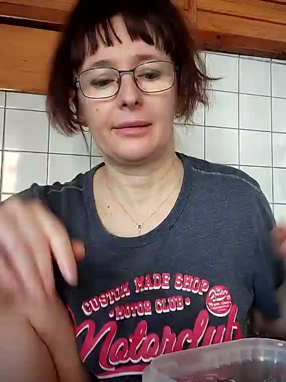 Amazing_Mermaid Adult Chat February 3, 2026