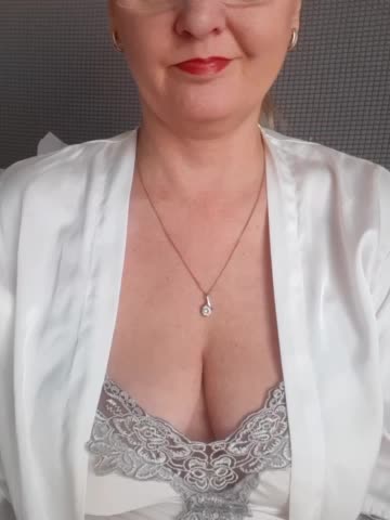 SexiestJess45 Adult Chat February 3, 2026