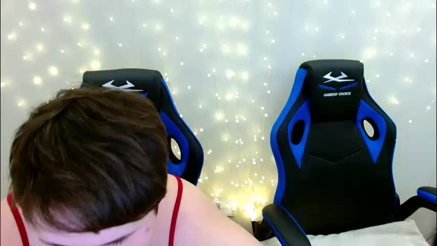 beckyandellen Adult Chat February 4, 2026