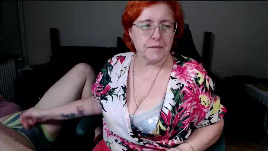 joannaandneighbour Adult Chat February 4, 2026