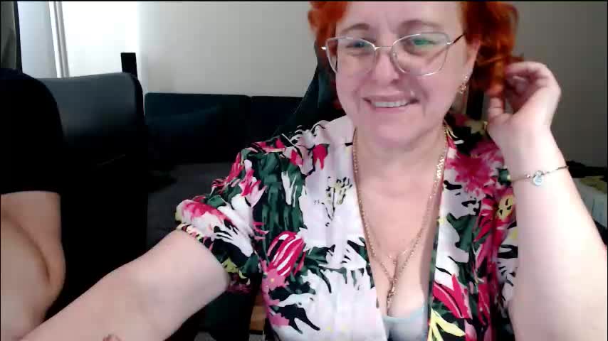 joannaandneighbour Adult Chat February 4, 2026