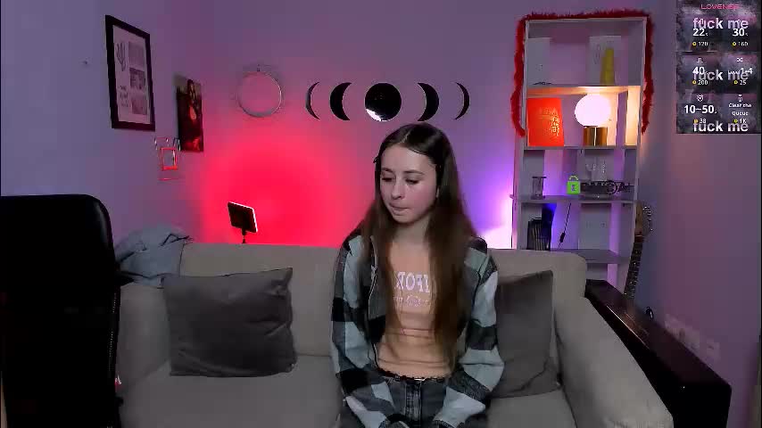 rebecca_smile_ Adult Chat February 4, 2026