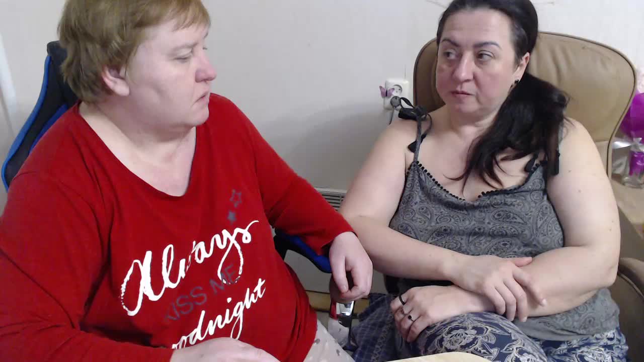 XMollyJaneEX Adult Chat February 4, 2026