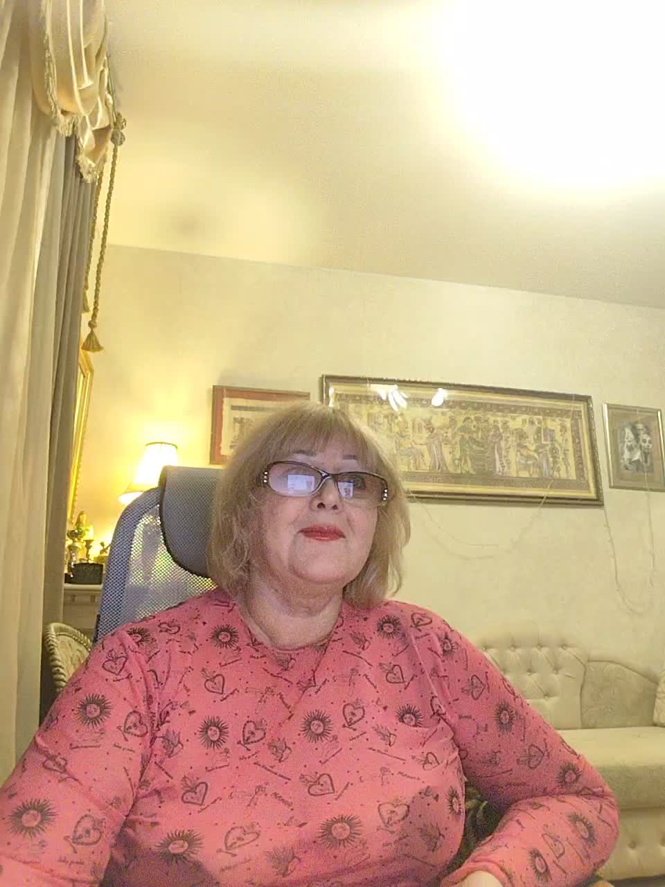 KarinkaSweet Adult Chat February 4, 2026