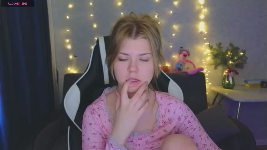 _kirieshka Adult Chat February 4, 2026