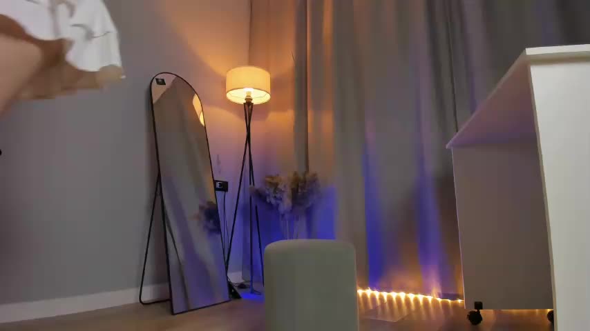 Anna-Darkness Adult Chat February 4, 2026