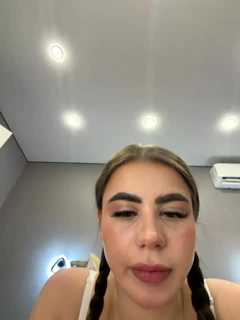 Vik04ka Adult Chat February 4, 2026