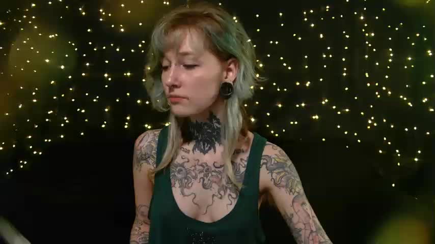 LittleSpaceMouse- Adult Chat February 4, 2026